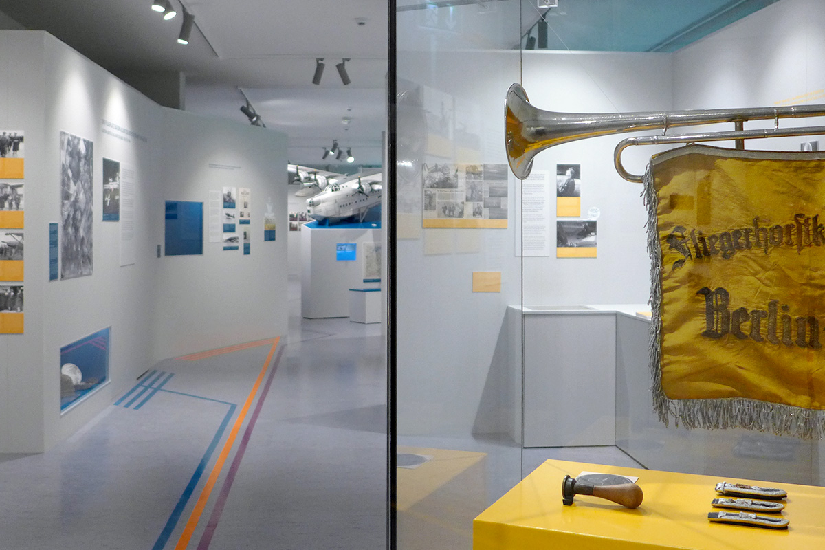 kreativköpfe Raum- und Ausstellungsgestaltung: Dauerausstellung "You can’t miss Gatow" – Die bewegende Geschichte eines Flugplatzes