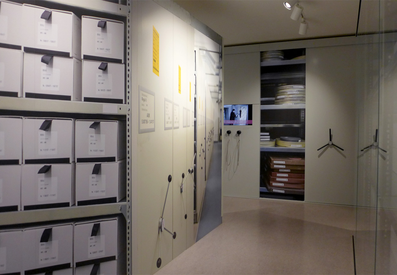 kreativköpfe Raum- und Ausstellungsgestaltung: Stasi-Unterlagen-Archiv